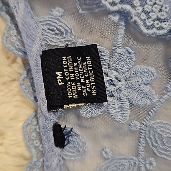 ARCHITECT blue sleeveless button down top lace inset Size PM - Picture 6 of 9